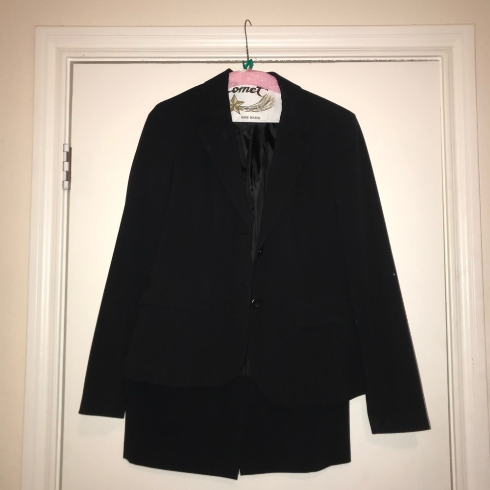 Suit- blazer and skirt!!